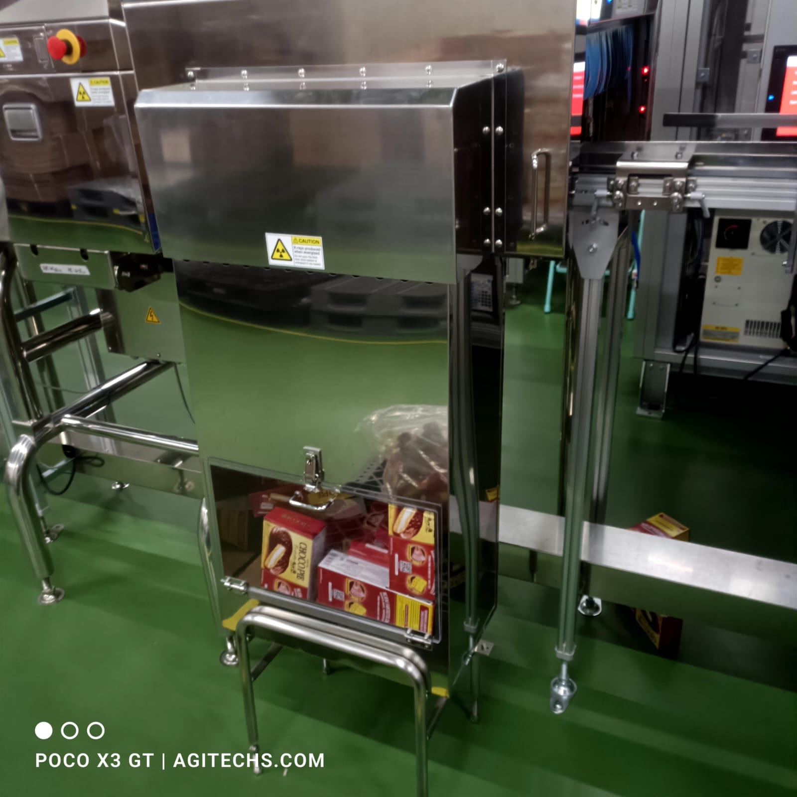 Pekerjaan welding dan fabrikasi komponen baja industri