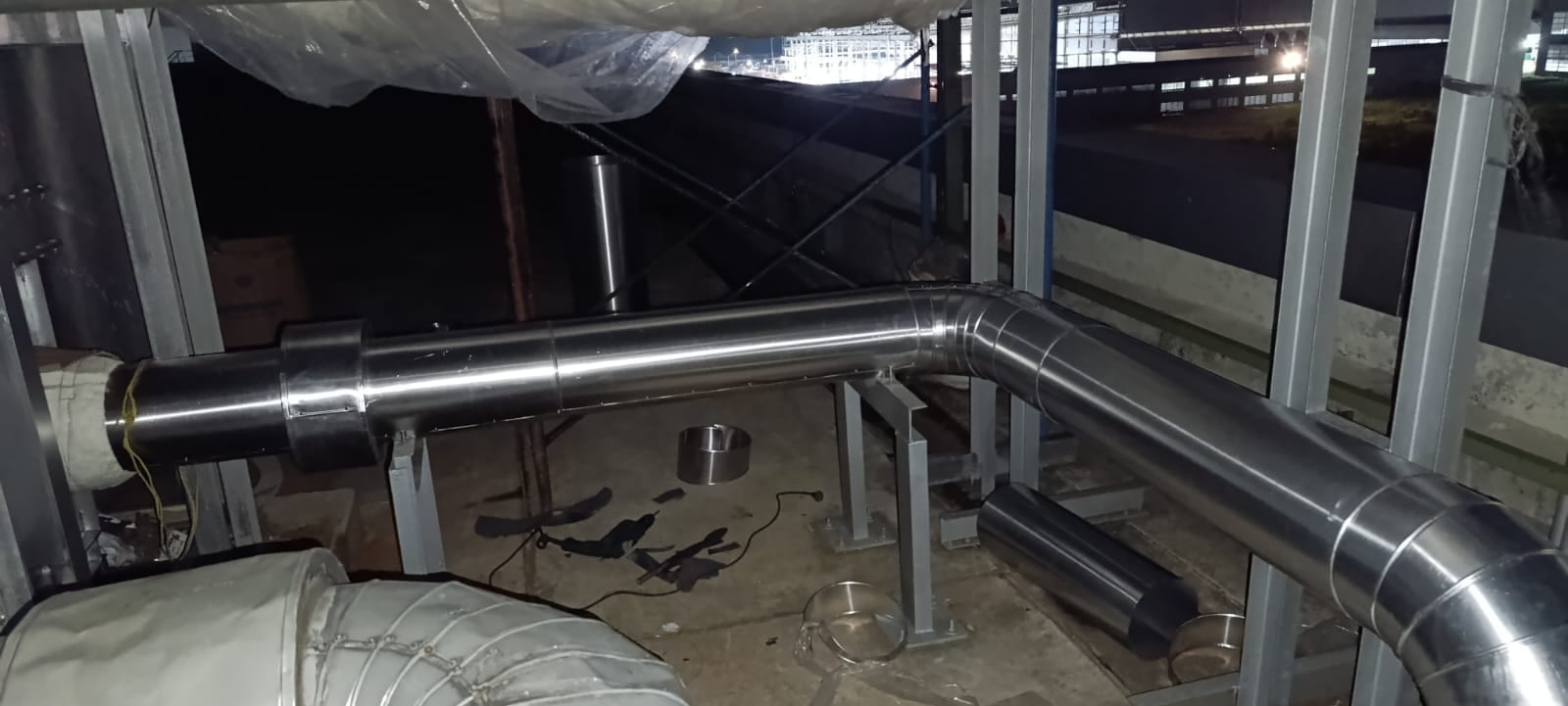 Pemasangan pipa high pressure dan fittings untuk pabrik manufaktur